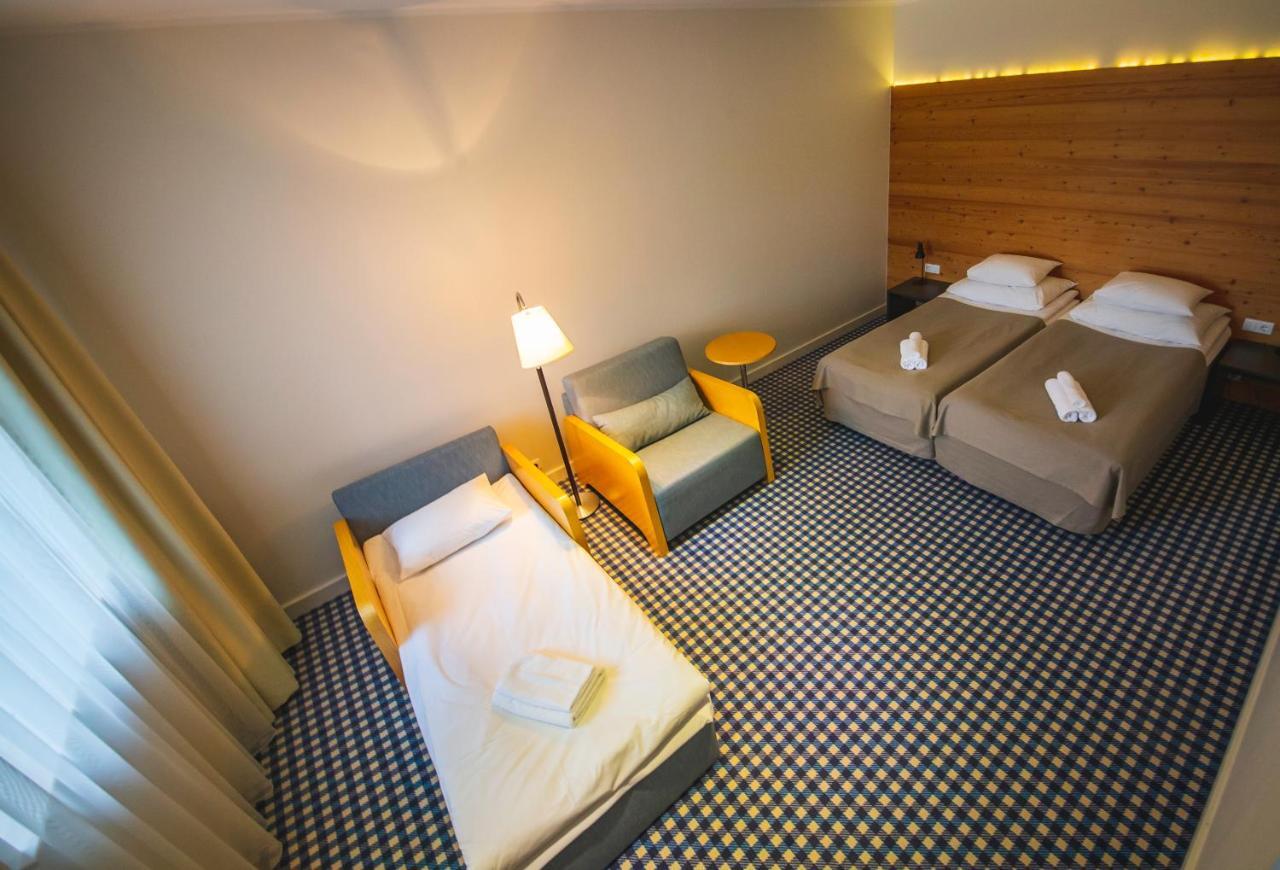 Kassari Puhkekeskus Hotel Kaina ภายนอก รูปภาพ